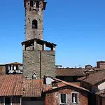 Casa Torre Nel Cuore Di