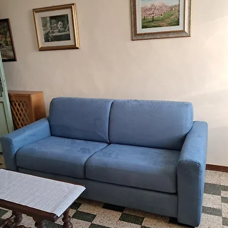 Casa Torre Nel Cuore Di דירה