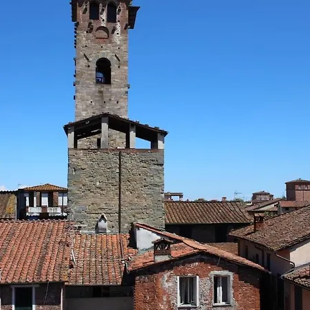 Casa Torre Nel Cuore Di